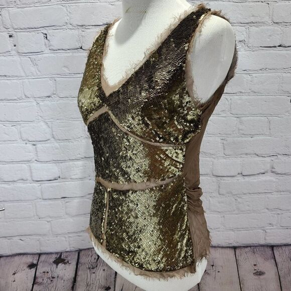 Sheer sequence Gold tank top with cross back - Picture 8 of 16